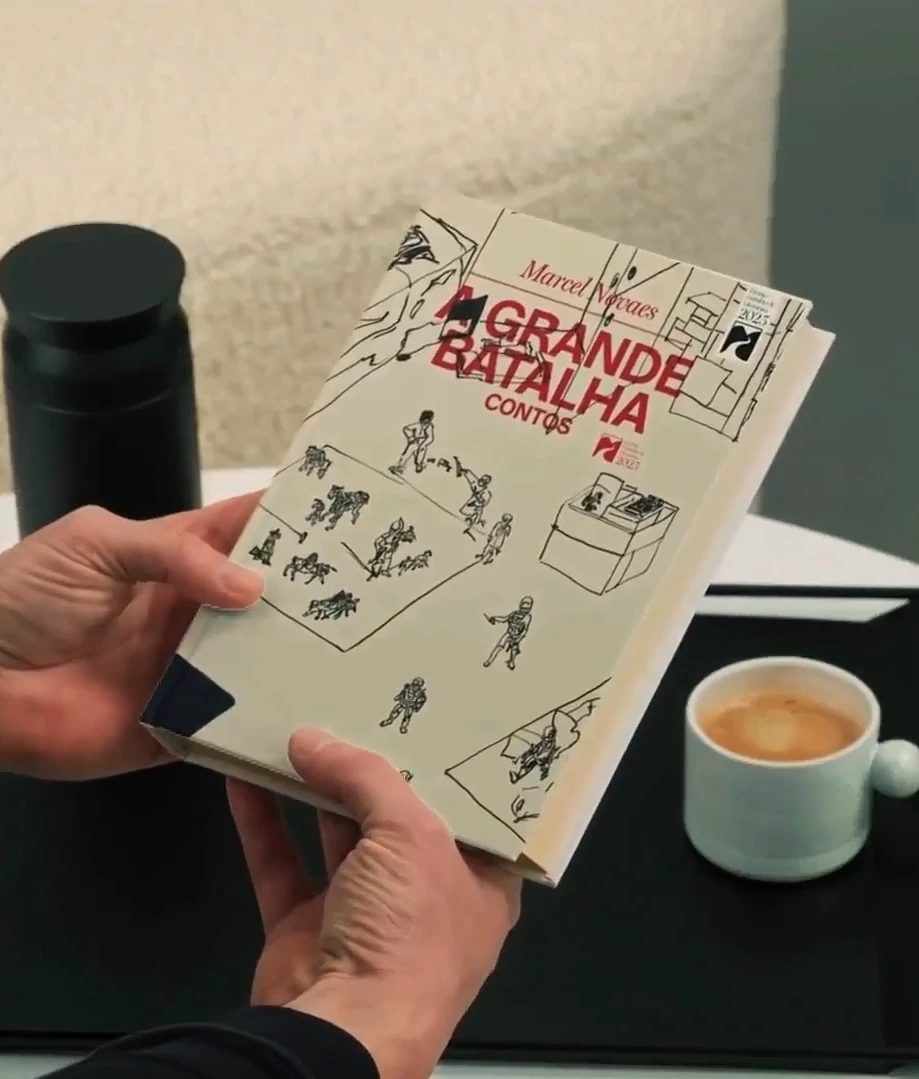 Livro A Grande Batalha, de Marcel Novaes, vencedor do Prêmio Danúbio 2025