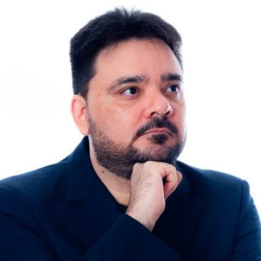 Douglas Lobo